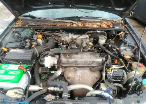 1993 Honda Accord Se from USA, damaged, VIN JHMCB7686PC030883